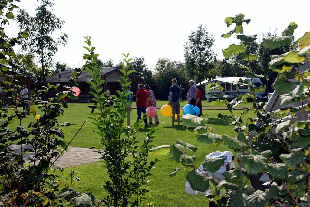 Vakantie-Oord "De Hulsdonken" Bergeijk Habitación foto