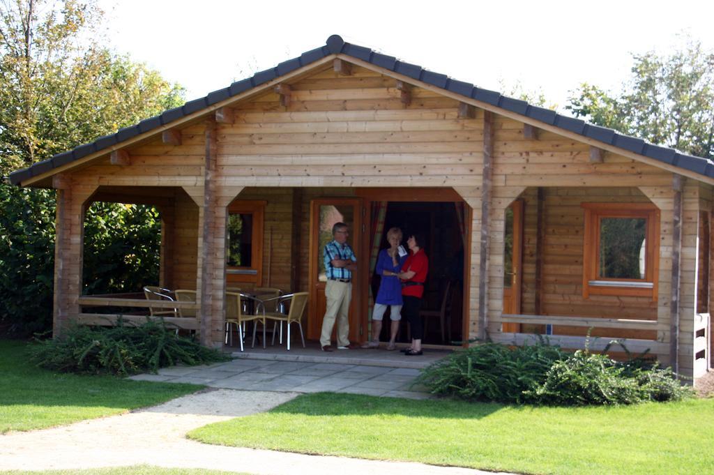 Vakantie-Oord "De Hulsdonken" Bergeijk Habitación foto